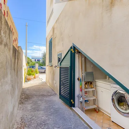 Il Girasole Apartment Torre Vado