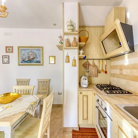 Il Girasole Apartment Torre Vado