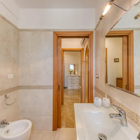 Apartment Il Girasole Torre Vado
