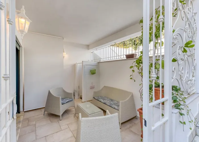 Il Girasole Apartment Torre Vado